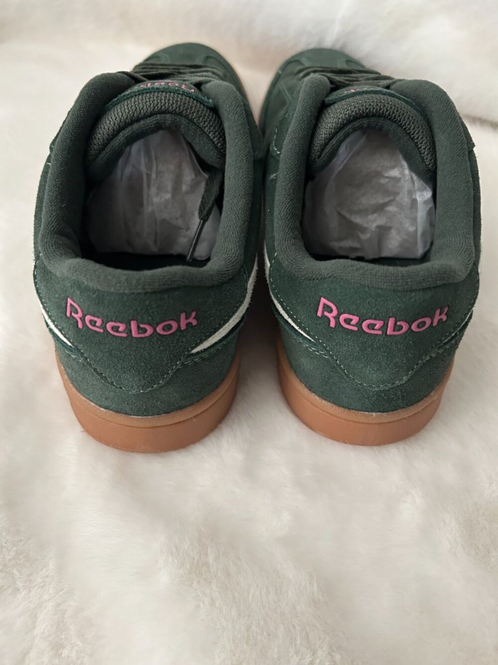 Reebok Forte Lounger in Dk Green Suede w/Creme Trim  NWB - Picture 5 of 7